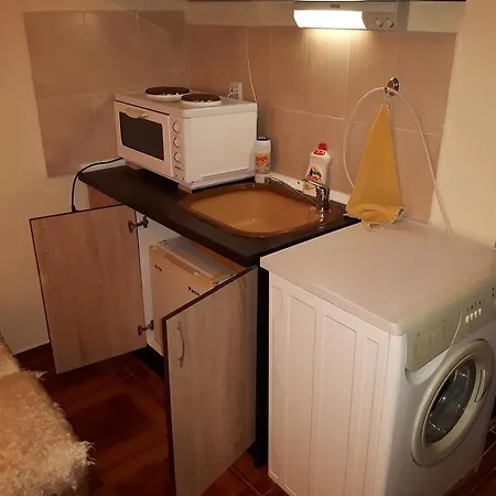 Studio Krasi Apartment